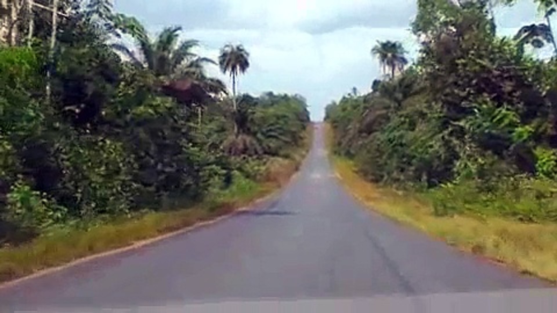 ⁣Return to Liberia III (Blue Lake, Liberia)