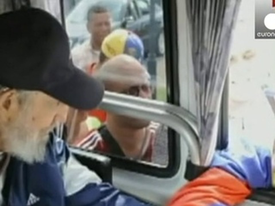 Er lebt: Fidel Castro zeigt sich öffentlich