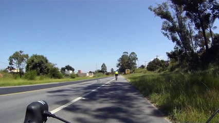 140 km, pedal, speed, triátlon, treino Ironman 2015, longão, 140 k, Marcelo Ambrogi e Fernando Cembranelli, corrida, giro rotacional, Taubaté, SP, Brasil, (43)