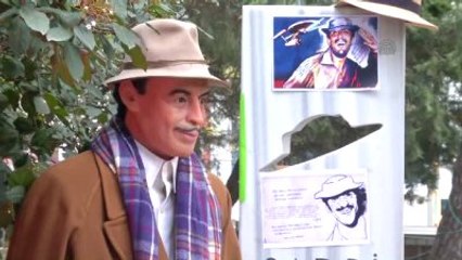 Sadri Alışık Mezarı Başında Anıldı