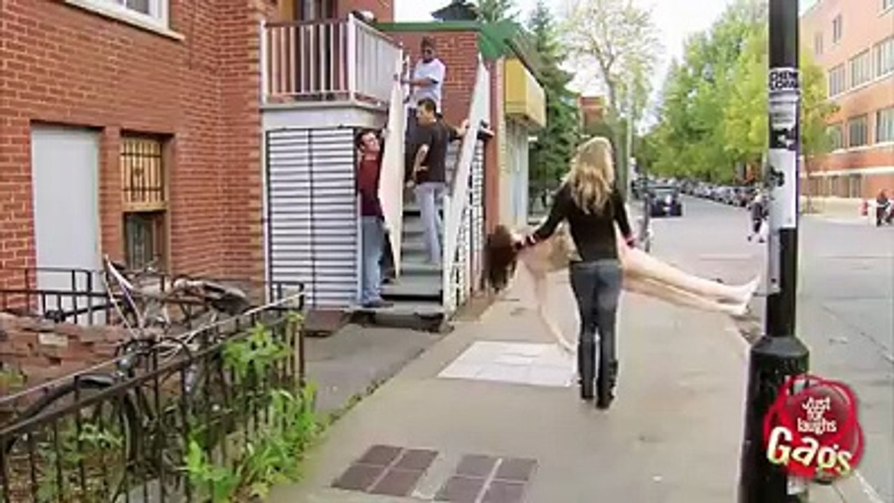 FUNNY PRANK HAHAHAHAHA