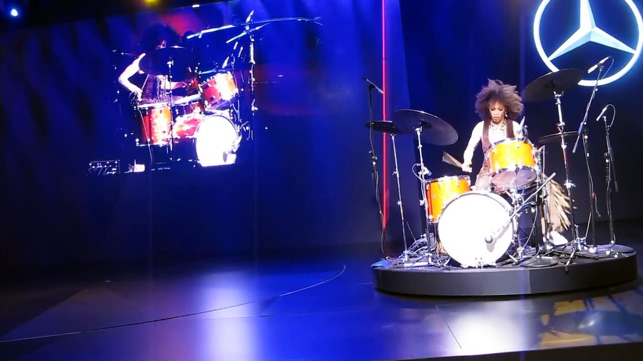 2015 NYC Auto Show -- Mercedes AMG GLE 63 Autonomous "Drum Set"  Reveal!