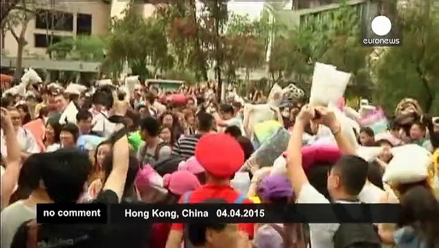 Pillow pandemonium in Hong Kong