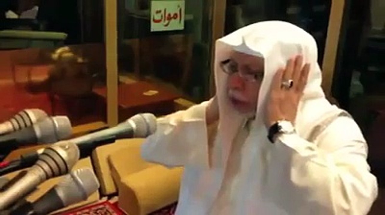 Beautiful Azan by an old man