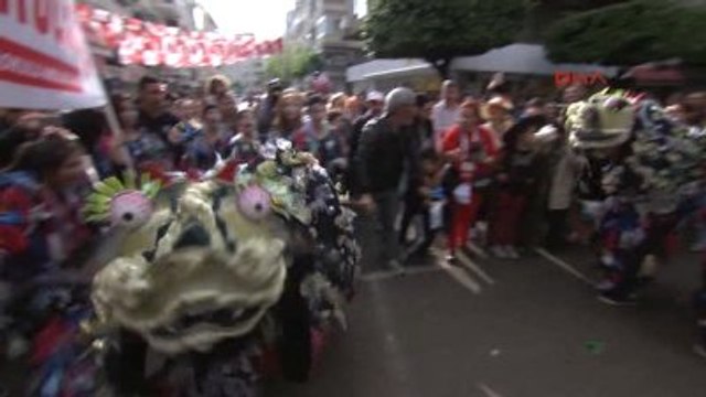 Adana Portakal Çiçeği Karnavalı'nda 90 Bin Kişi Yürüdü, 80 Bin Kişi İzledi