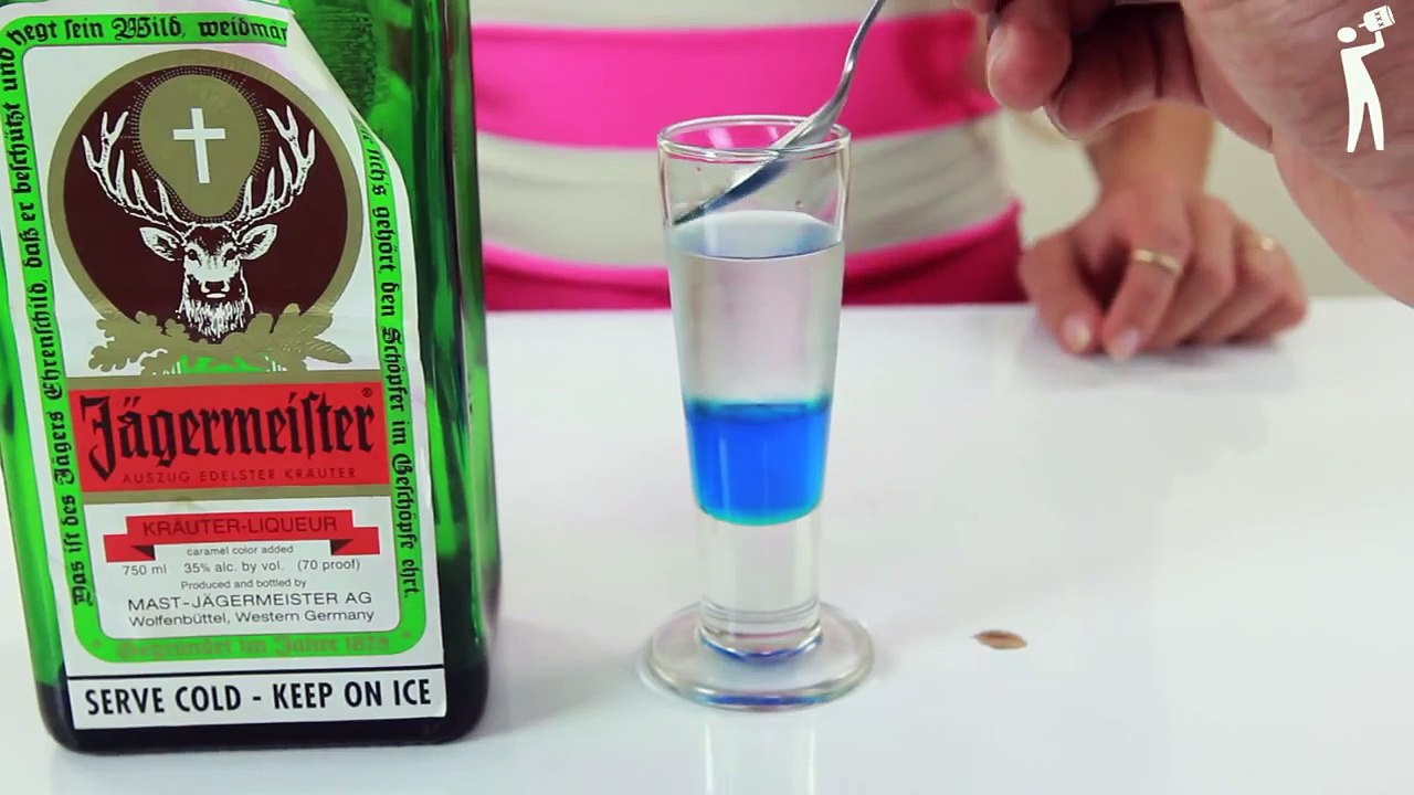 How to make an Oil Spill Shot - Tipsy Bartender