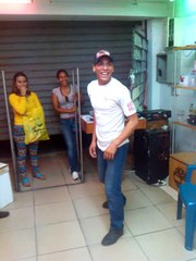 Bailando la banana ( Risas)