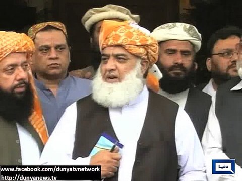 Political Leaders Criticise PTI on their Return to Assemblies