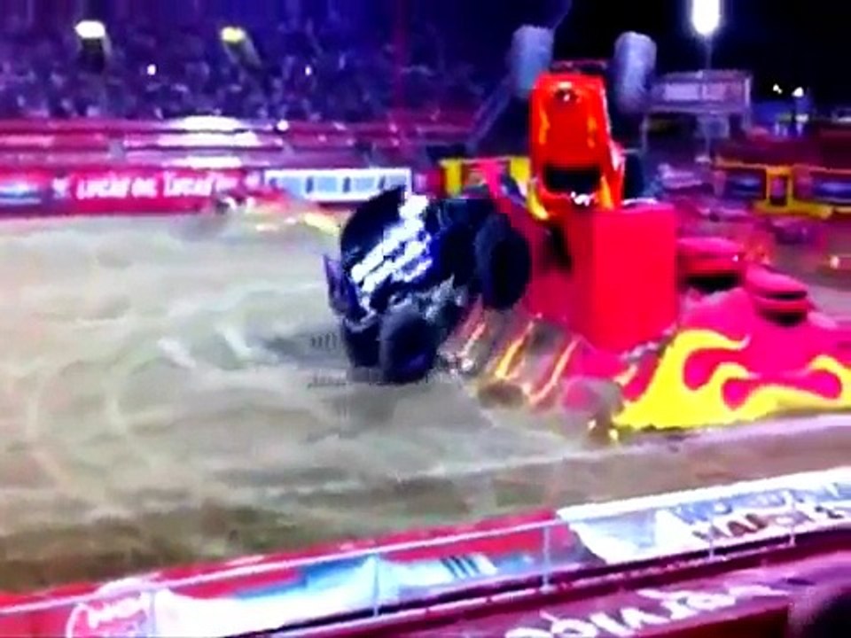 مقاطع متفرقه مضحكه