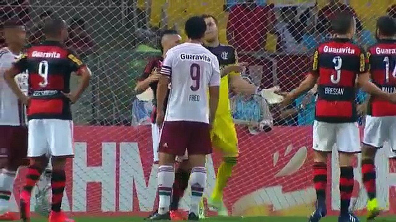 Flamengo 3 x 0 Fluminense - Melhores Momentos e Gols - Campeonato Carioca 05/04/2015