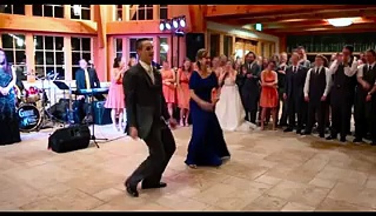 Unfriended (2015) - Official HD Trailer - Shelley Hennig, Renee Olstead - allmovieschoice.com