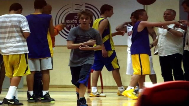 Justin Bieber Plays Basketball in Israel Full HD Video