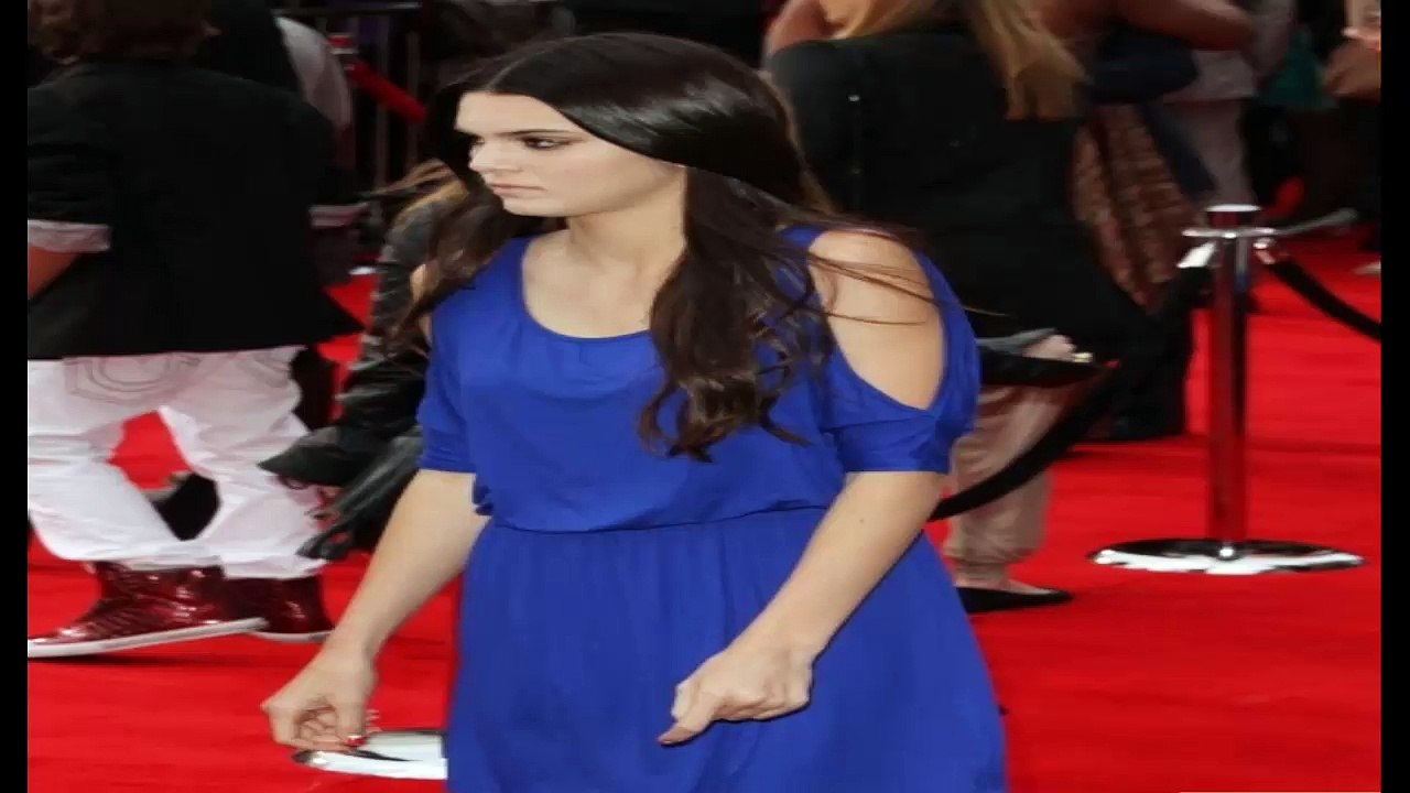 Kendall and Kylie Jenner Celebrate ‘Prom’ Night Full HD Video