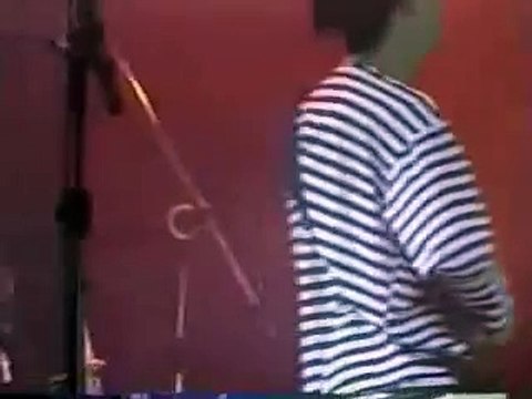 Mamonas Assassinas - Débil Metal (Legendado em Português)