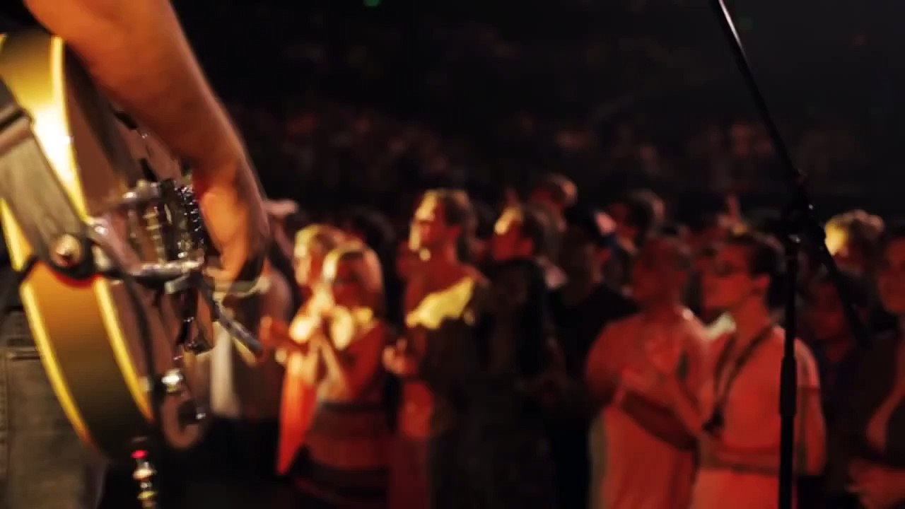 Hillsong Live - Cornerstone (Mi Roca) - Música Cristiana