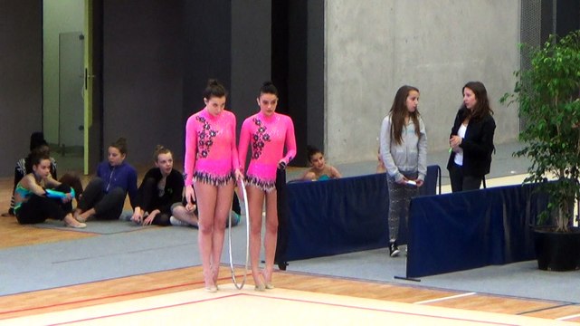 gymnastique rythmique region haute normandie petit couronne lea ,jihanne championne regionale cerceau ruban