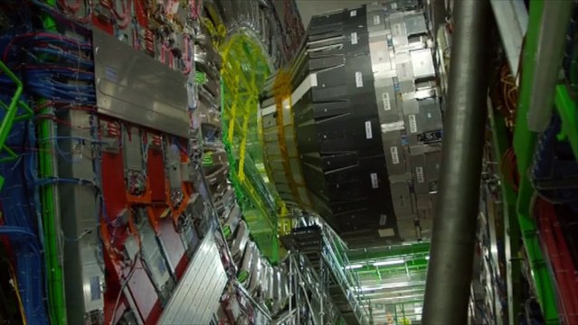 Les chercheurs du CERN relancent leur accélérateur de particules après deux ans d'arrêt
