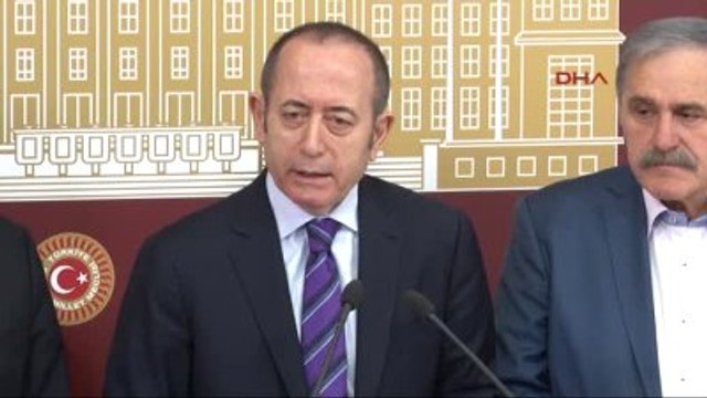 CHP Grup Başkanvekili Akif Hamzaçebi Basın Açıklamasında Teiaş İstifasını Değerlendirdi -3