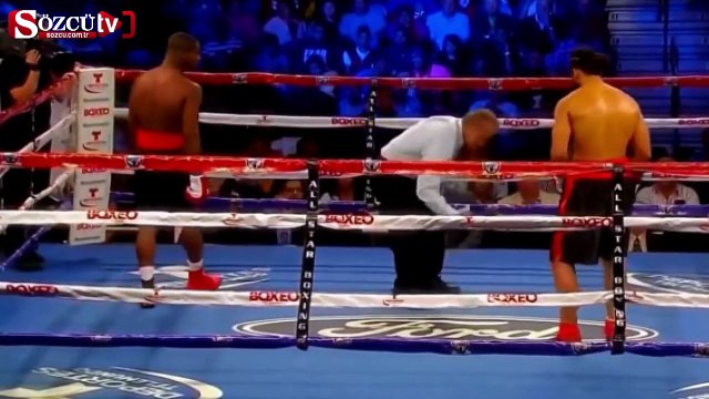 Boks maçında skandal olay!