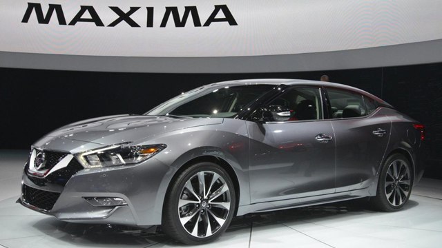 2016 Nissan Maxima Unveiled At New York Auto Show