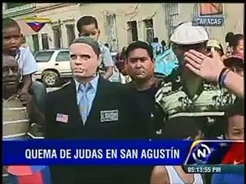 Chavistas quemaron a Izarra en vez de a Obama