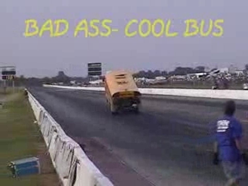 Drag_race_school_bus