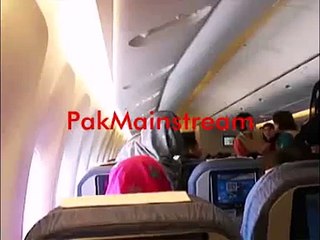 PIA Airhostesses Abusing Passenger