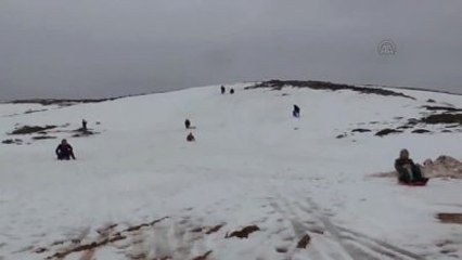 Aladağ'da Şalvarla Kayak Keyfi