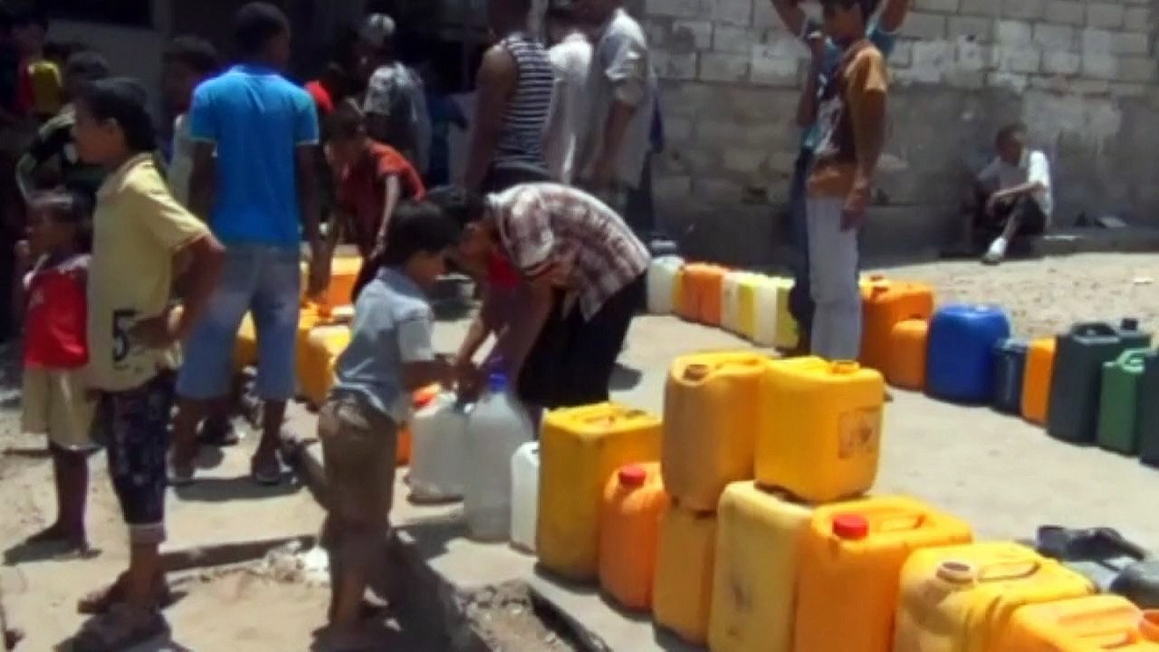 Yemen airstrikes on Houthi positions