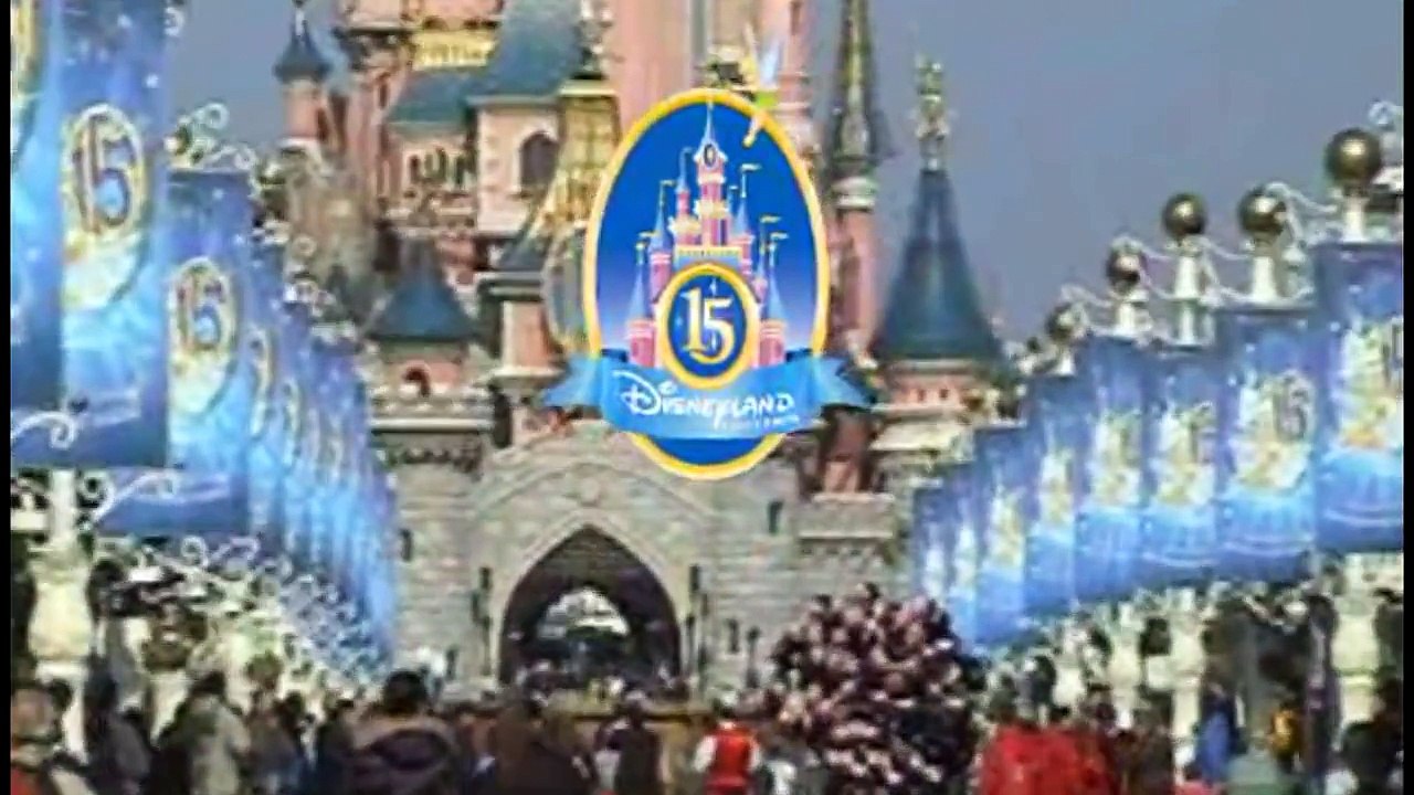 Disney Characters' Express - Disneyland Paris 15th Anniversary