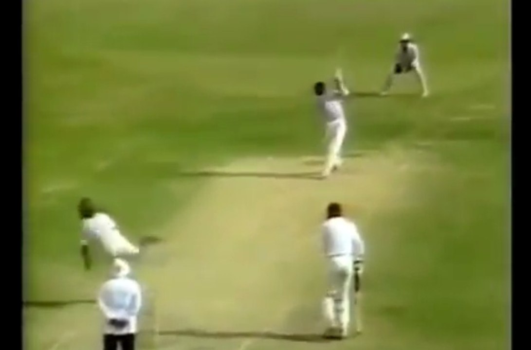 Sir Viv Richards FASTEST TEST CENTURY