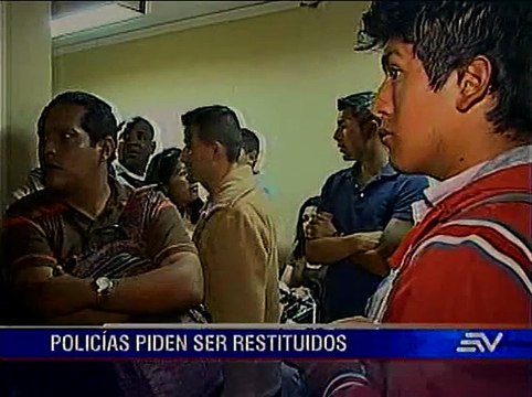 Policías despedidos apelan ante la justicia en Quito