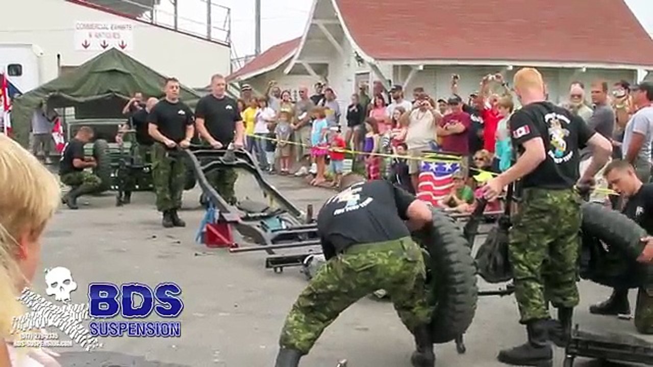 Soldiers Completely Tear Down a Jeep and Rebuild It In 3 Minutes - Video   KillSomeTime.com addtofun.com