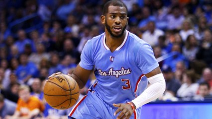 Chris Paul Dribbles Through Carlos Boozer's Legs on Fast Break