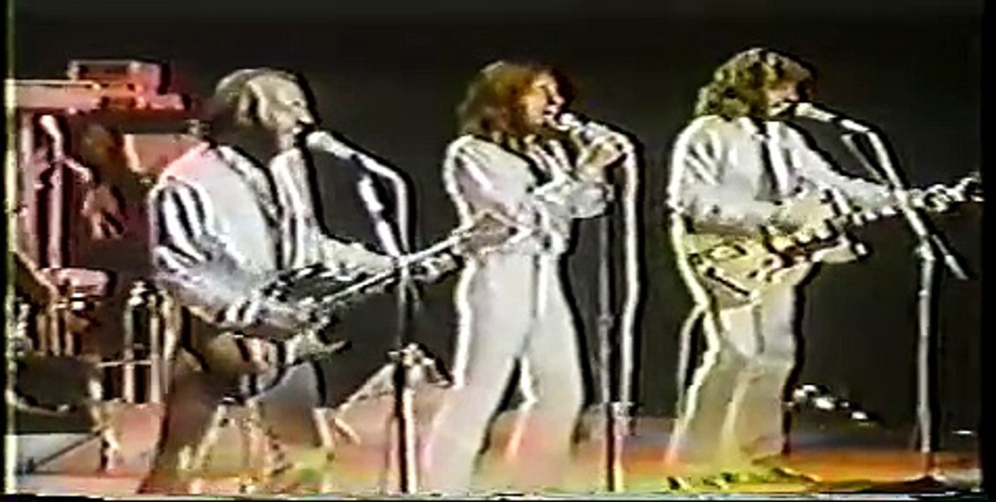 Bee Gees - Nights on Broadway