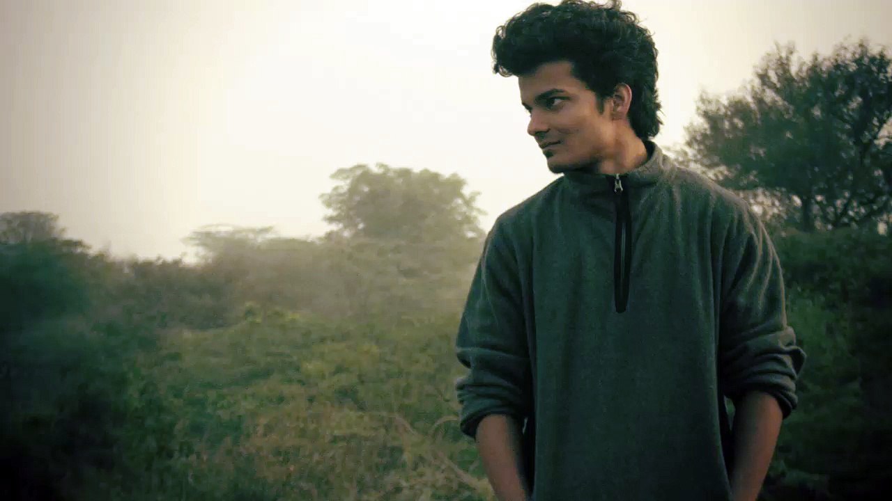 Uk rapi boy - Sirf tum ft Nikhil | New Hindi love song 2015 (Audio)