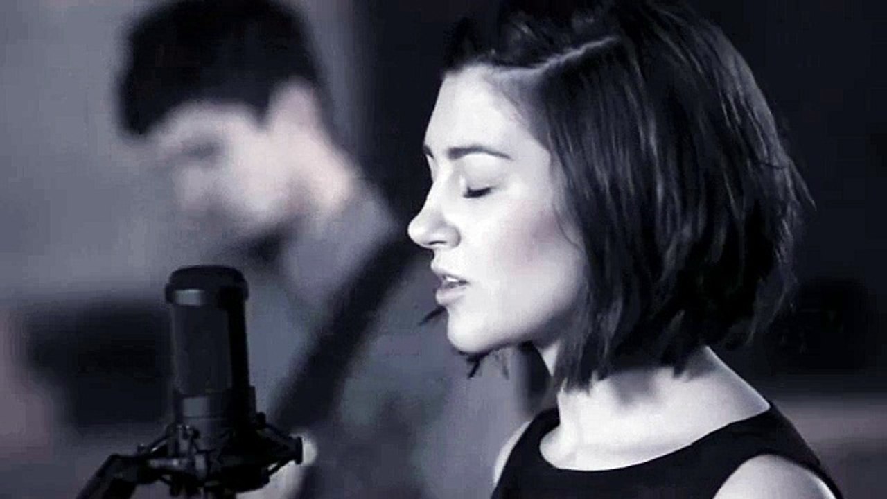 Leonard Cohen  Jeff Buckley - Hallelujah (Hannah Trigwell live cover)