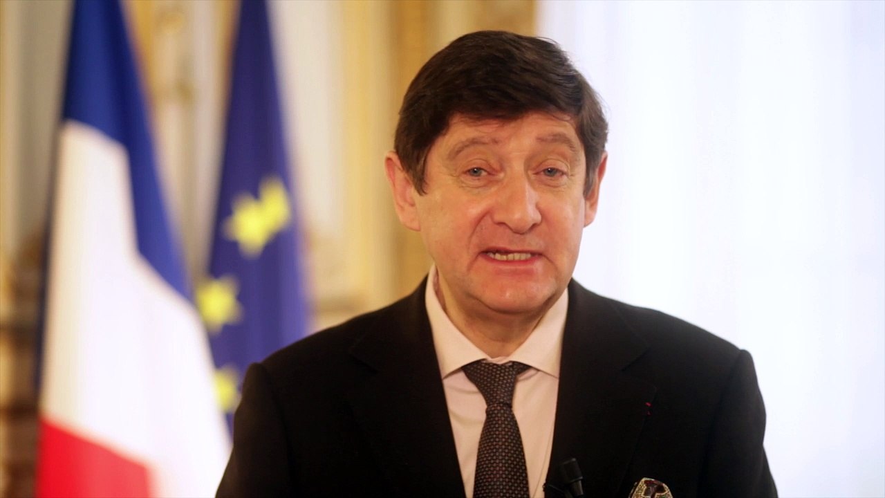 Priorité jeunesse : appel à contribution du ministre Patrick Kanner