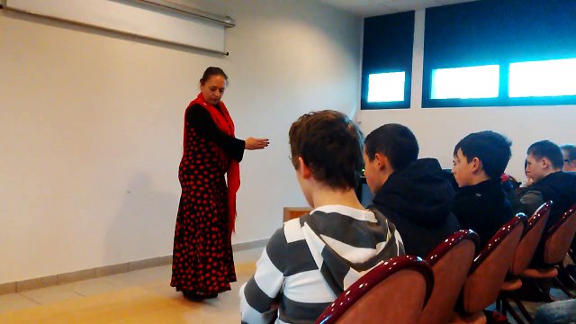 Démonstration de flamenco à la cité scolaire Camille-Claudel de Fourmies