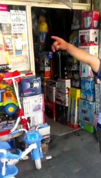 Ben Bende Değilim Bugün.. Börekçi Amcadan Süper Ses