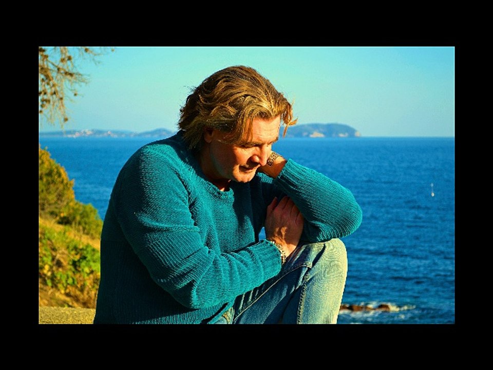 je t'aimais je t'aime et je t'aimerai