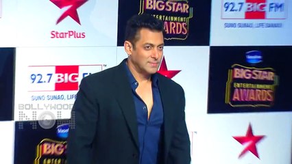 Salman Khan Beats Shahrukh Khan 2015
