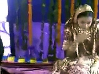 শেষ পর্যন্ত নতুন বৌয়ের ভিডিও বের হলো, দেখুন আলোচিত সেই ভিডিওটি