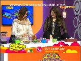 Esi Konsi Eating Jelly Hum Banayein Jo Sari Larkiyon Ko Hamesha Jawan Rakhe Gi, Dr Umm-e-Raheel Telling