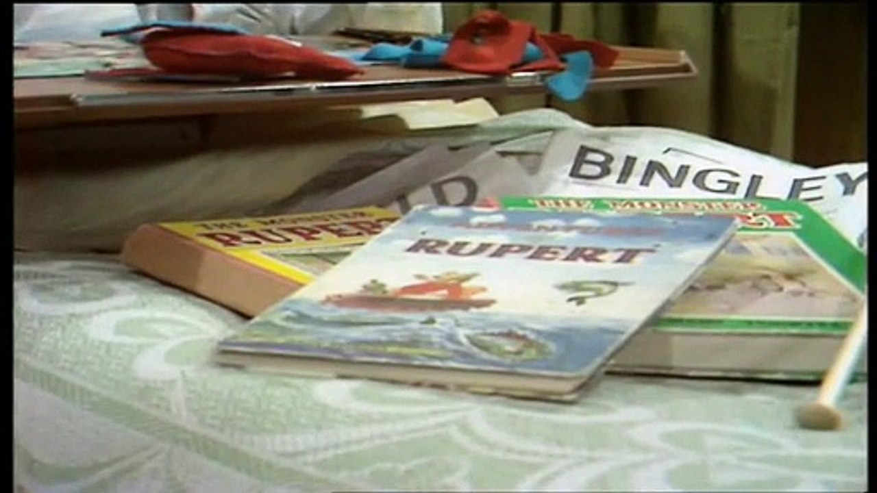 Dear Mother...Love Albert. Hearts & Flowers. Series 2 Episode 3