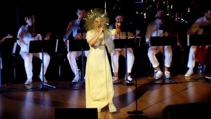 Björk - Stonemilker (Live at Carnegie Hall New York, March 7, 2015)