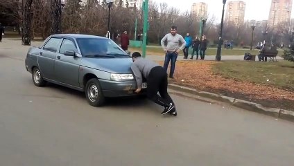 OMG !!! Very Energetic Man