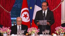 Toast lors du dîner d'État avec le président tunisien, M. Béji CaÏd Essebsi