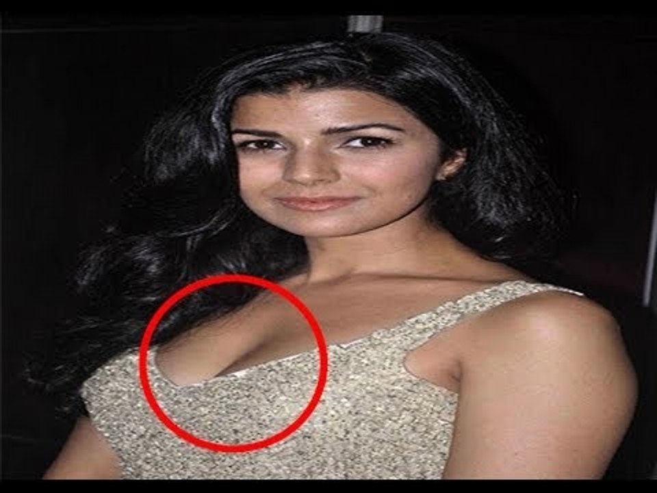Nimrat Kaur-Hot-Bra-Visible in Transperant Shirt - Oops Moment