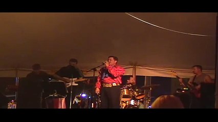 EP Express sings 'Big Hunk Of Love' at Elvis Week 2006 (vide